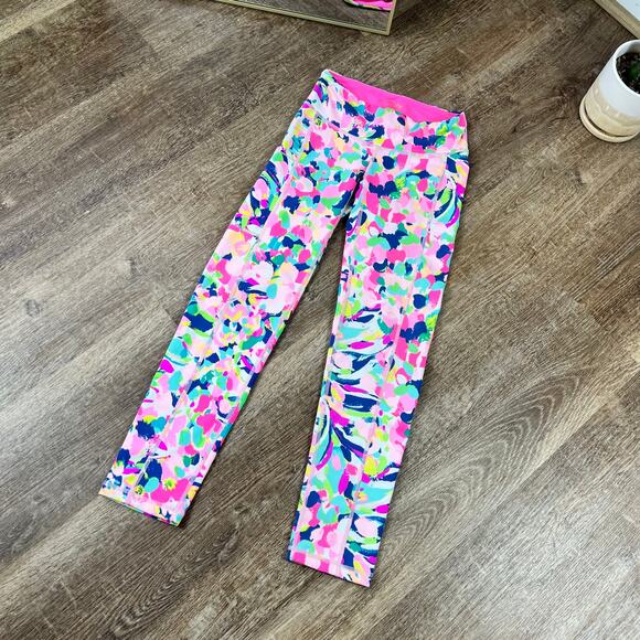 Lilly Pulitzer Leggings Luxletic Weekender Leggings Pina Colada Club - Picture 2 of 5